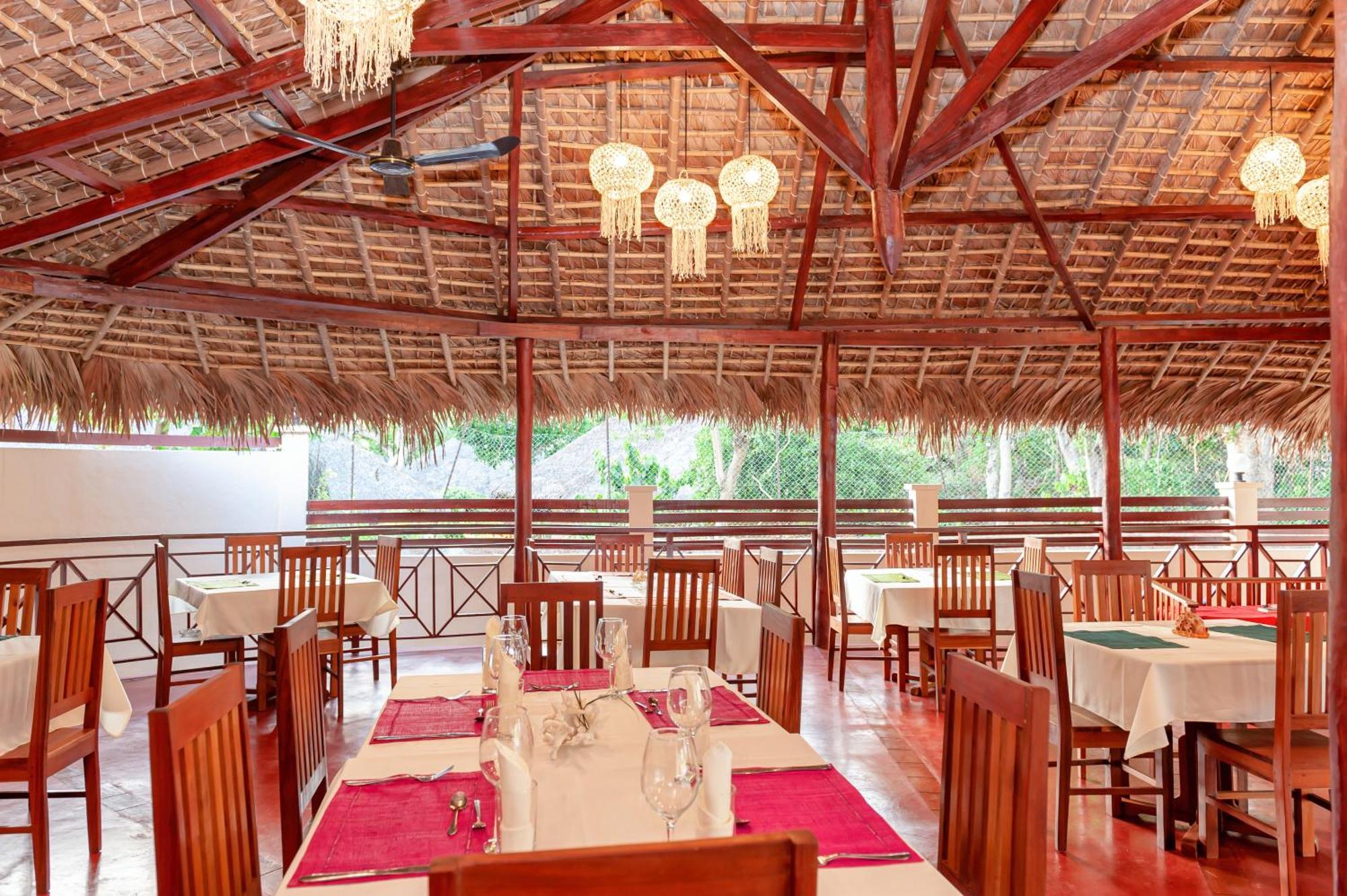 Blue Sky Resort Nosy-Be Exterior foto