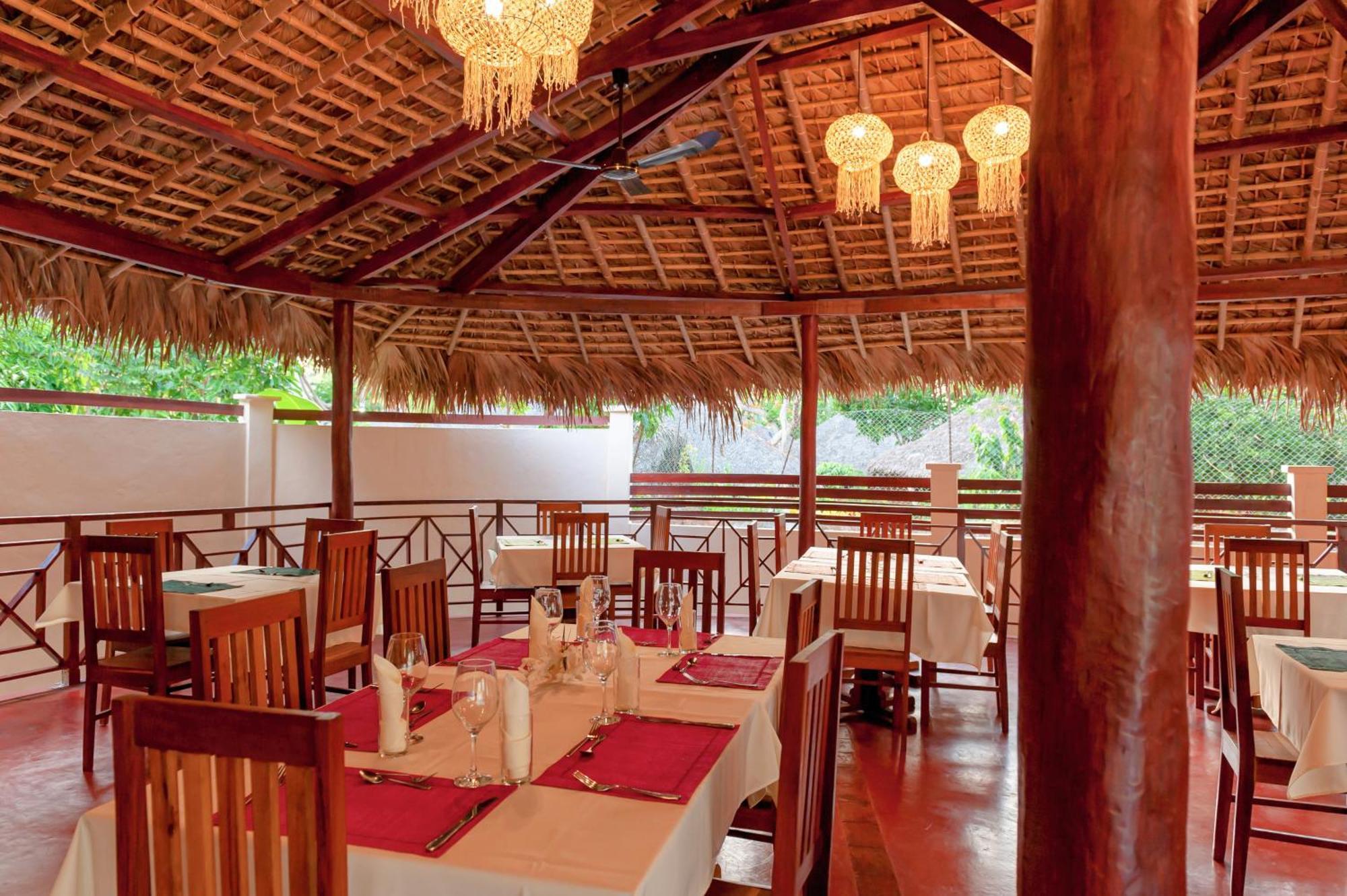 Blue Sky Resort Nosy-Be Exterior foto